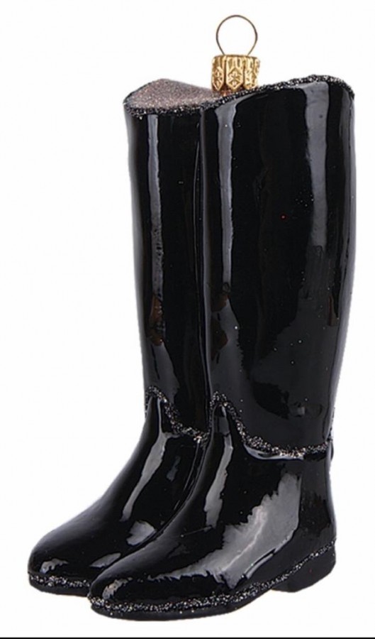 Stilvoller Christbaumschmuck-Reitstiefel aus Glas als besondere Geschenkidee